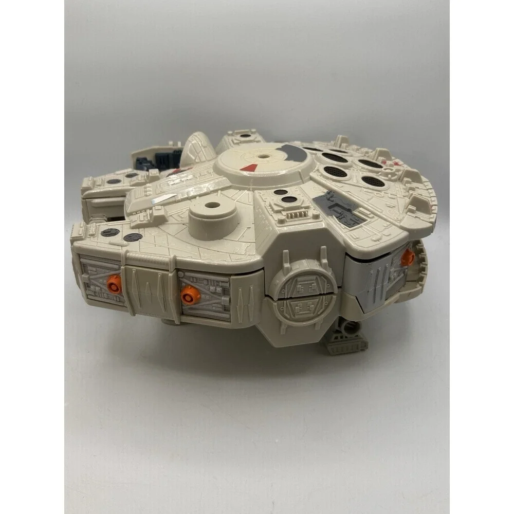 2011 Hasbro Star Wars Galactic Heroes Millennium Falcon Spaceship‎ Incomplete